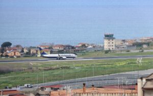aeroporto reggio calabria volo ryanair