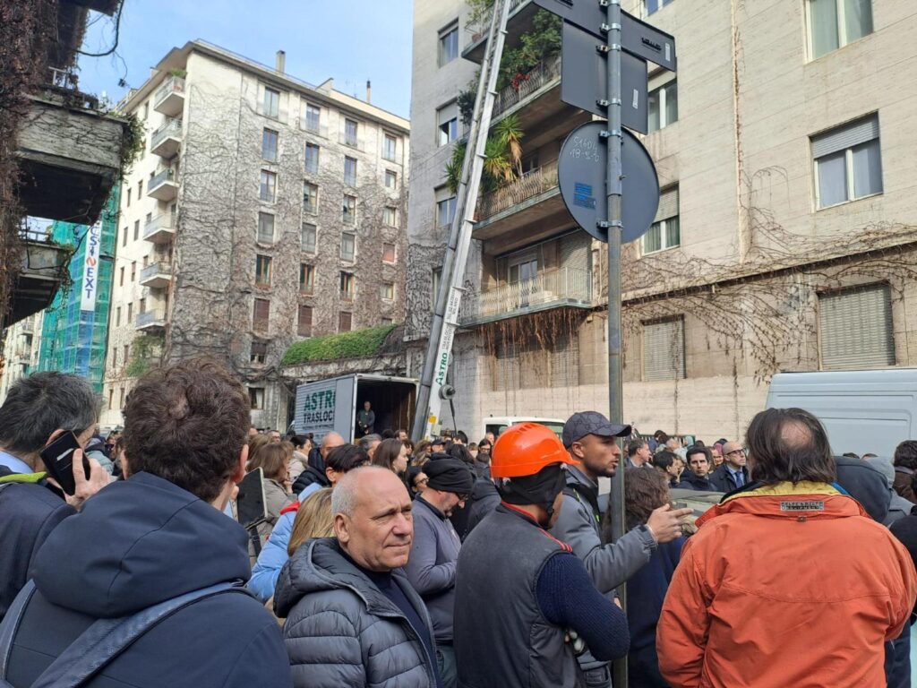 allarme bomba tribunale milano