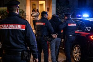 arrestato marito e padre violento
