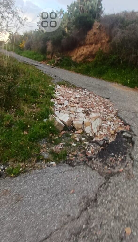 cimitero sambatello condizioni strada