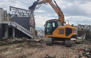 demolizione via taormina messina