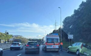 incidente raccordo ambulanza