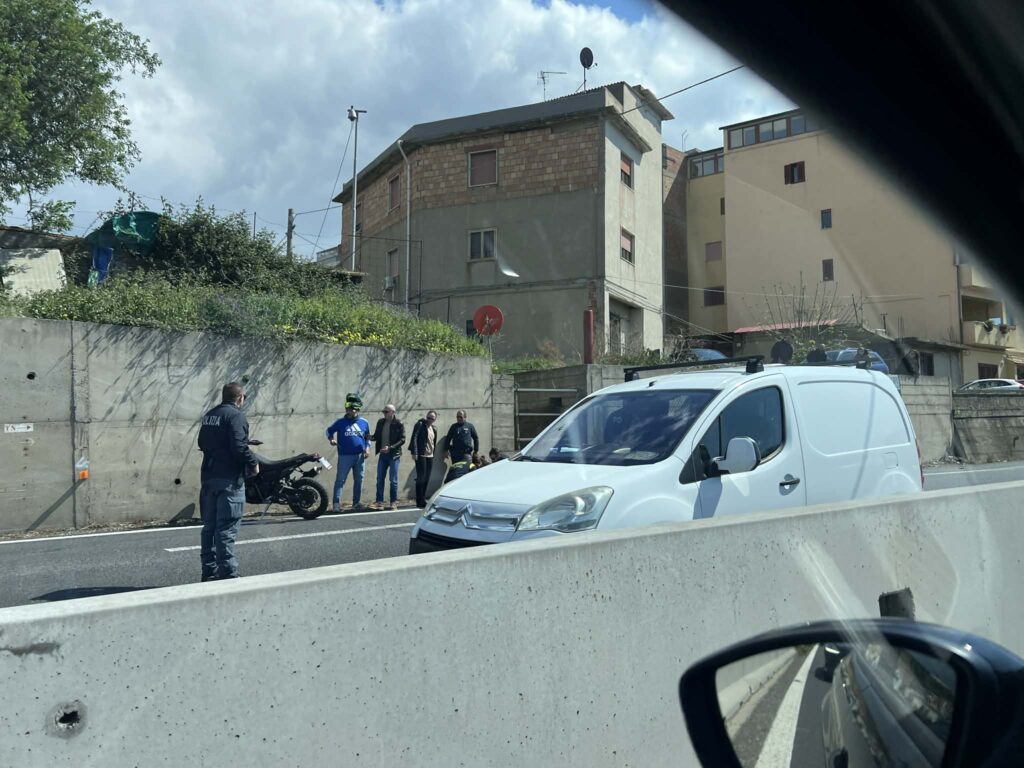 incidente raccordo autostradale