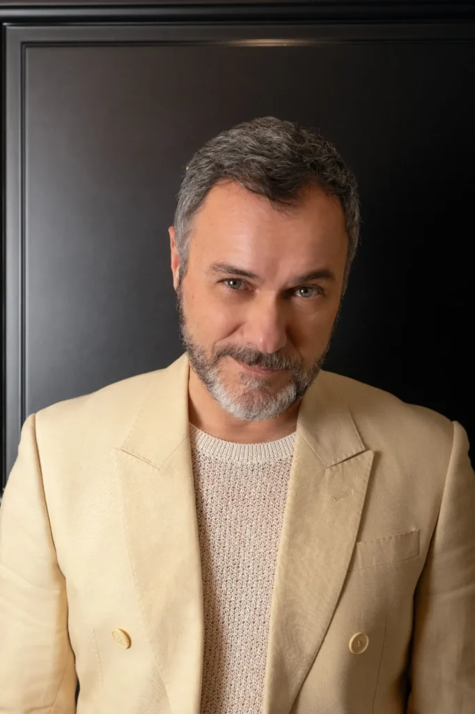 massimiliano-gallo-malinconico-moderatamente-felice