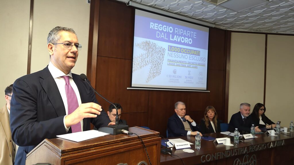 presentazione progetto 1.000 occupati a reggio calabria