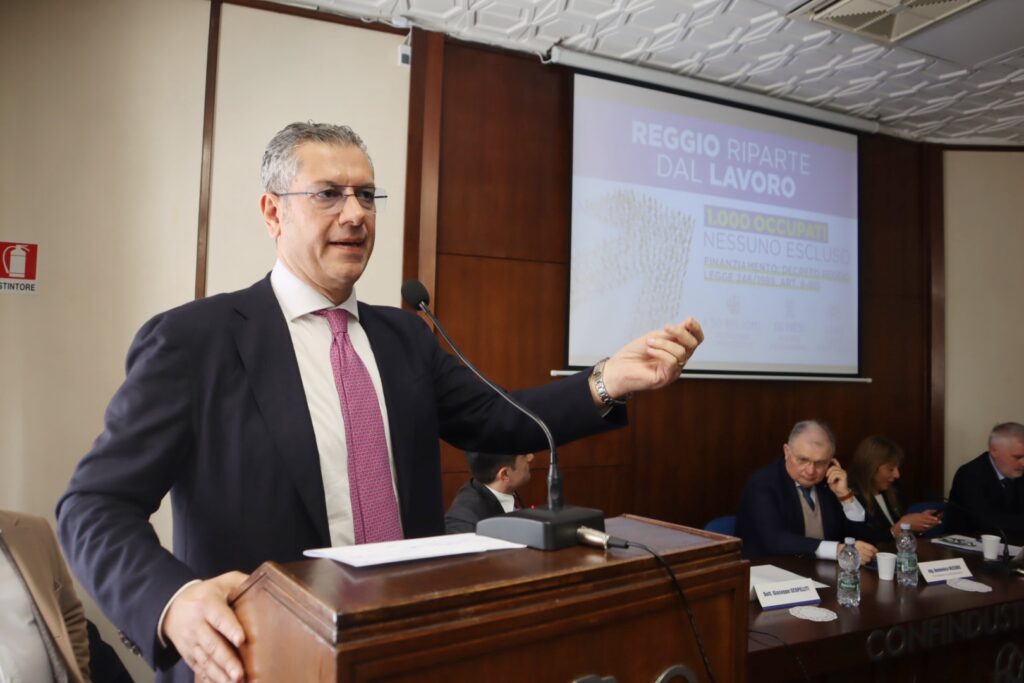 presentazione progetto 1.000 occupati nessuno escluso scopelliti
