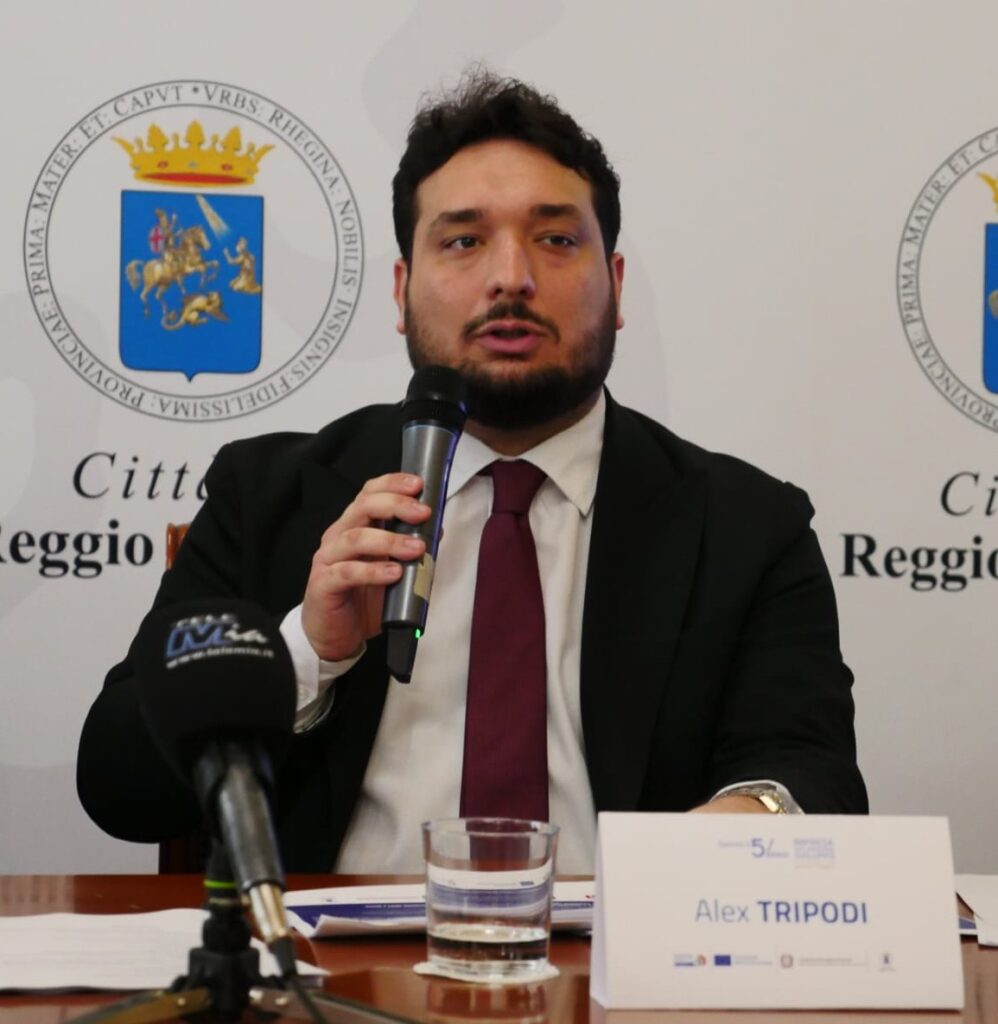 presentazione progetto dammi il 5 lanciato dal Comune di Reggio Calabria Alex Tripodi