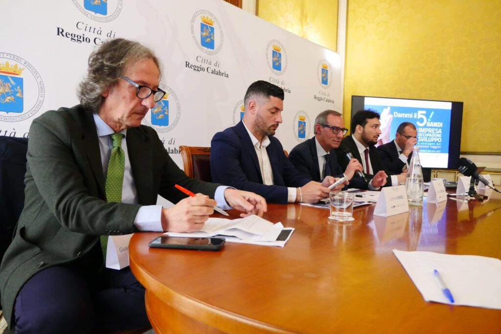 presentazione progetto dammi il 5 lanciato dal Comune di Reggio Calabria