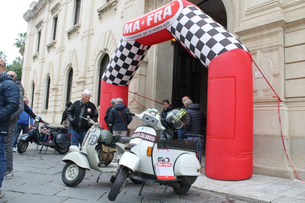 sfilata moto storiche