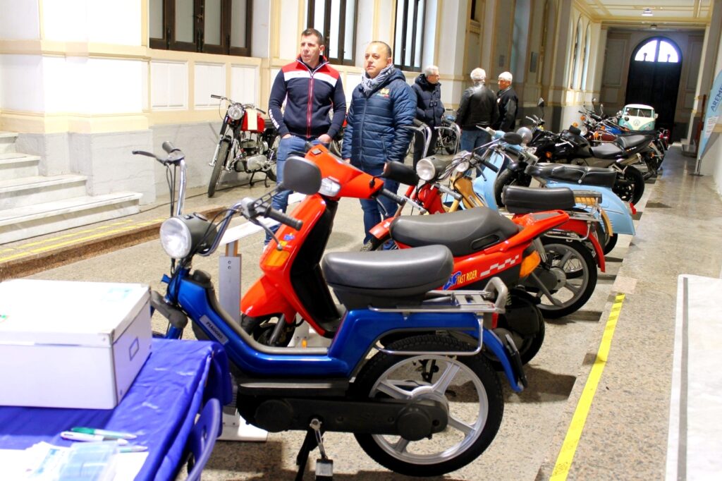 sfilata moto storiche
