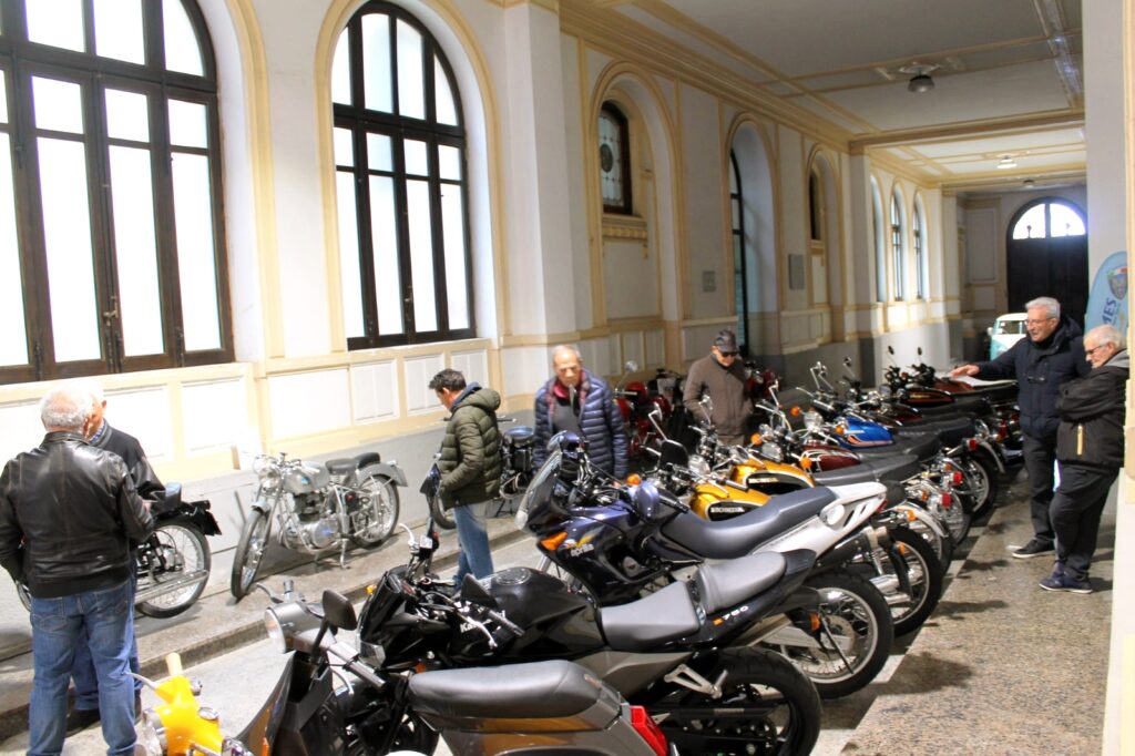 sfilata moto storiche
