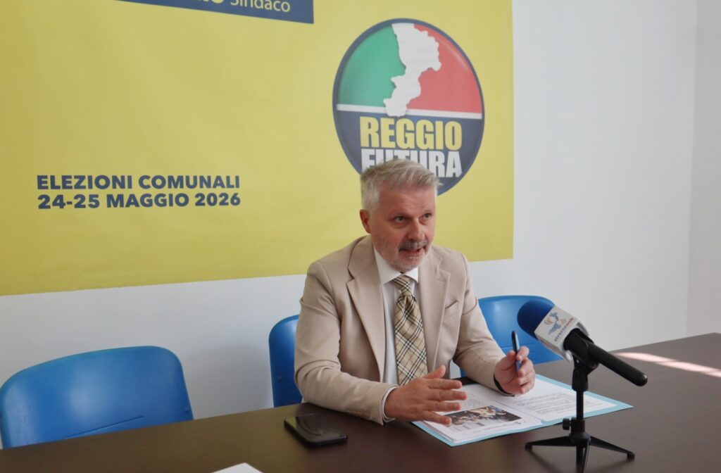 Conferenza Reggio Futura con Italo Palmara