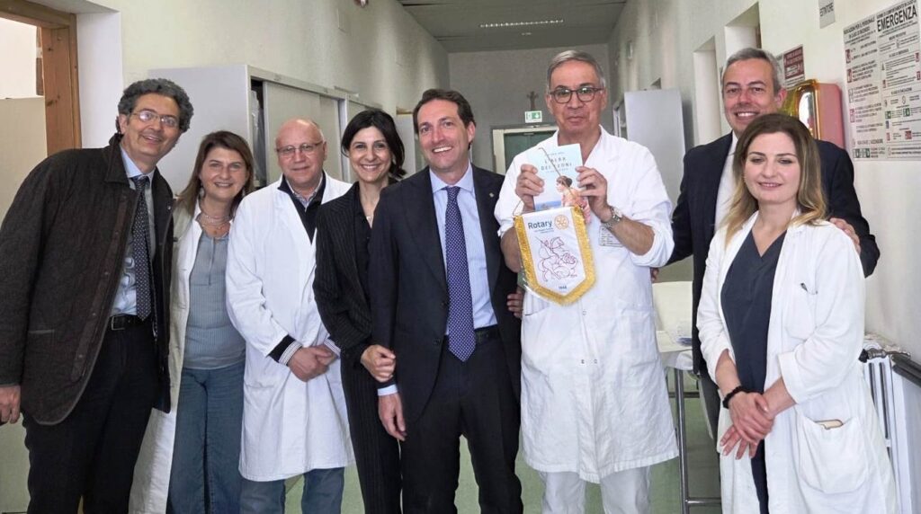 Donazione libri GOM reggio calabria