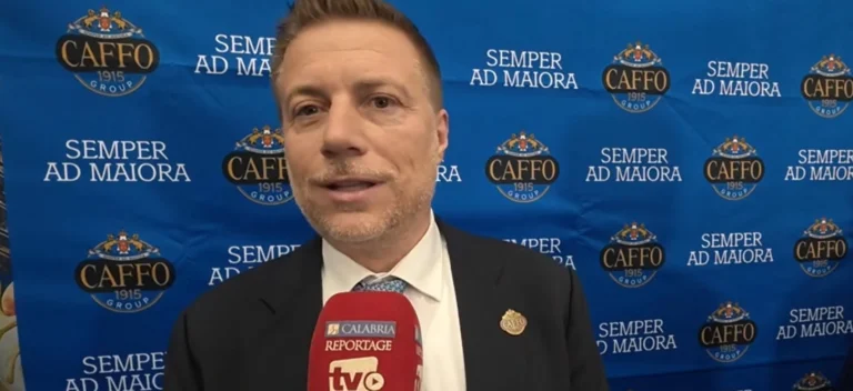 Gruppo Caffo, al Vinitaly la presentazione ufficiale del libro “Semper ad Maiora” | INTERVISTE