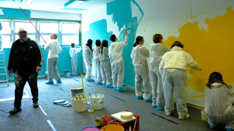 A 12 anni il primo contatto con il crack: a Palermo con ‘The Room of Feeling’ nasce una stanza per fermarsi prima