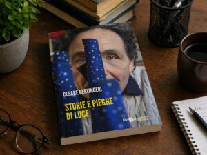 Libro Storie e pieghe di luce Cesare Berlingeri