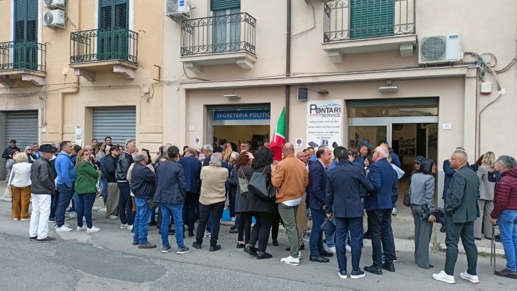 Presentazione segreteria Giuseppe Eraclini