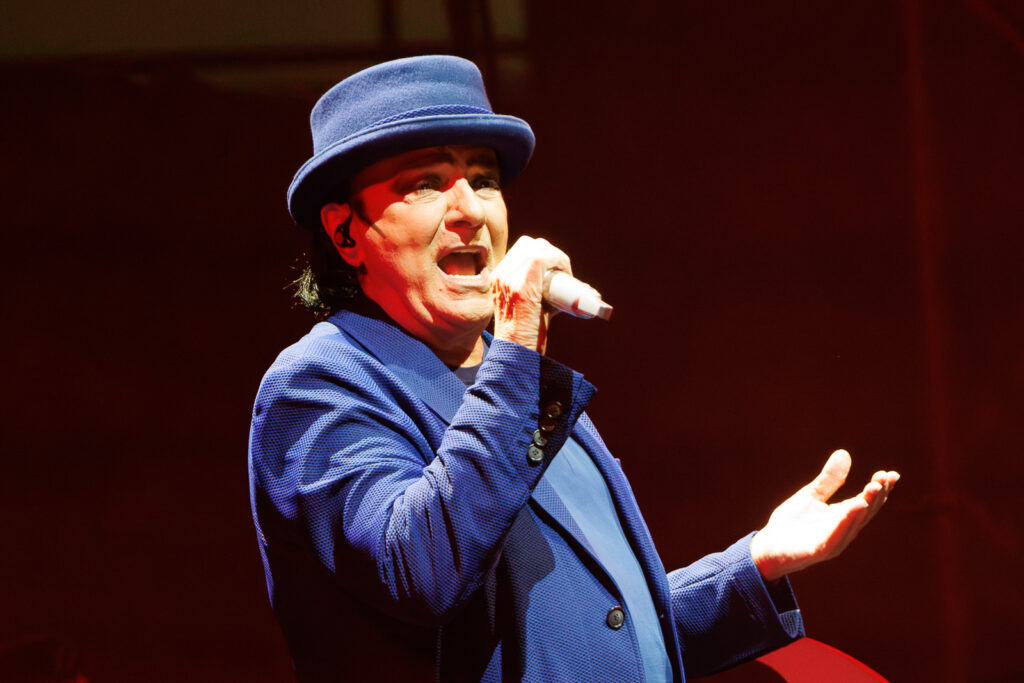 Renato Zero concerto Messina