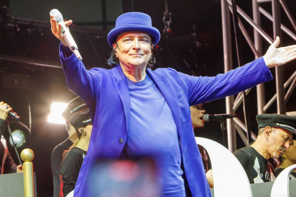 Renato Zero concerto Messina