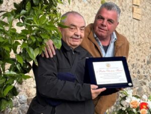 Targa a Padre Oliviero Ferro
