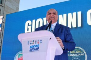 apertura campagna elettorale francesco cannizzaro a piazza de nava giovanni calabrese
