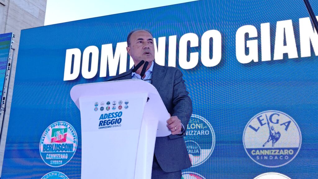 apertura campagna elettorale francesco cannizzaro a piazza de nava domenico giannetta
