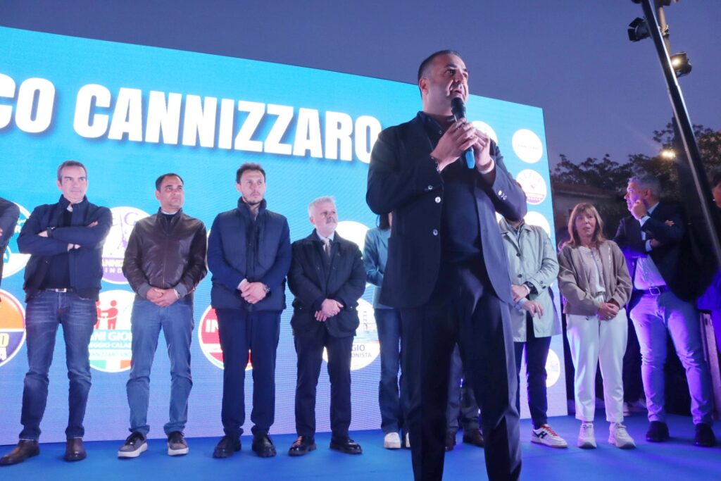 apertura campagna elettorale francesco cannizzaro a piazza de nava