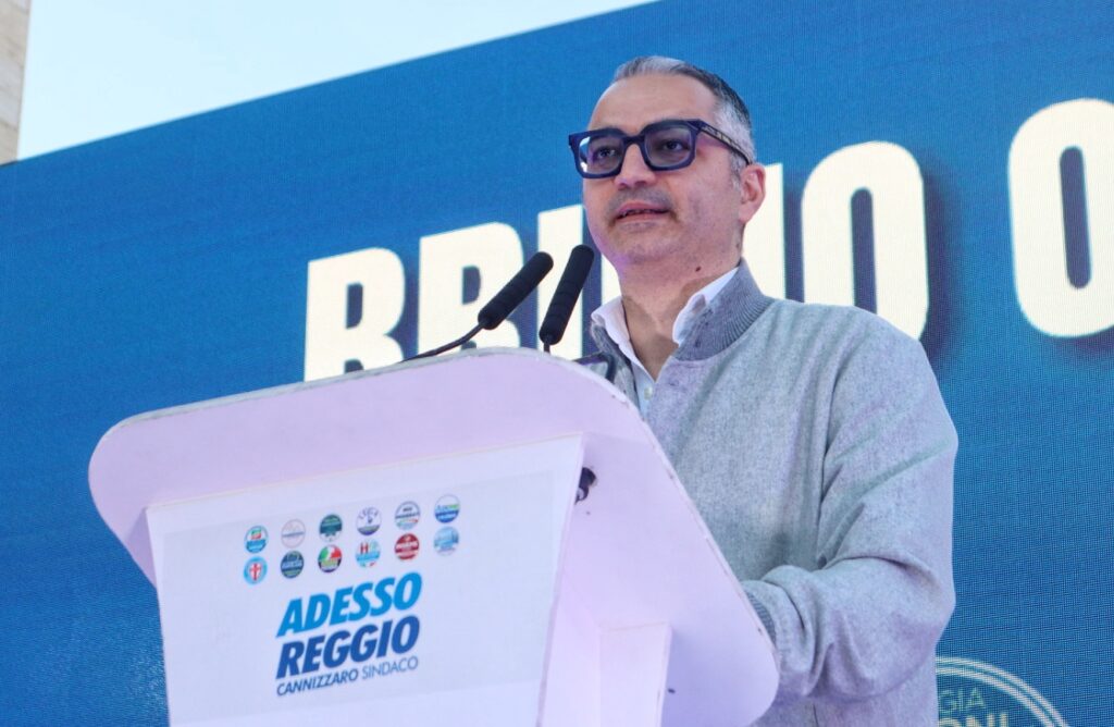 apertura campagna elettorale francesco cannizzaro a piazza de nava bruno occhiuto