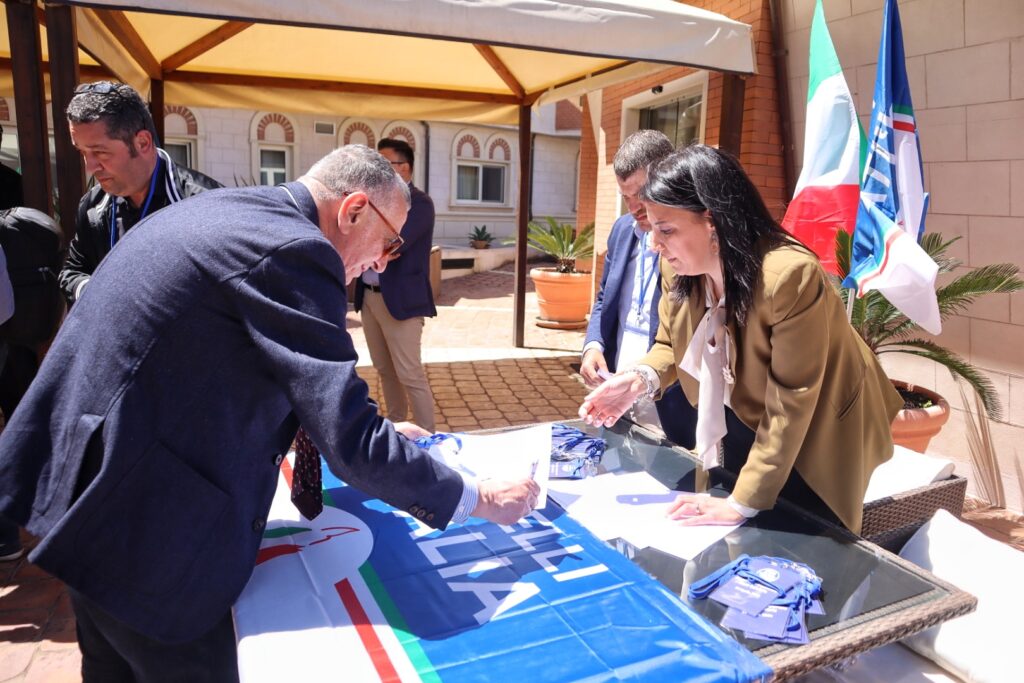 assemblea fratelli d'italia a reggio calabria
