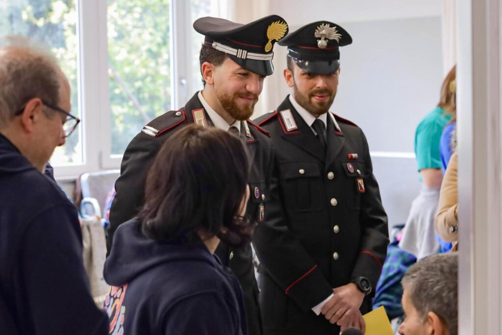 carabinieri in visita