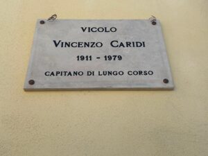 gallico via intitolata a capitano caridi
