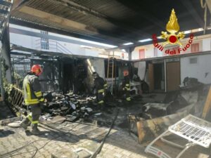 incendio struttura alberghiera