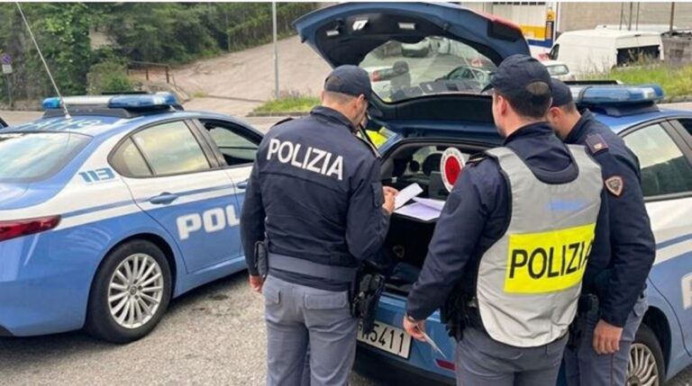 Controlli a tappeto tra Crotone e Cirò Marina: 587 persone identificate, denunciato il titolare di una struttura ricettiva