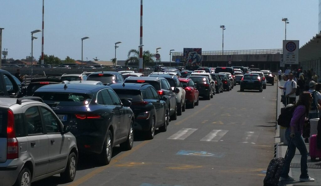 traffico aeroporto Catania