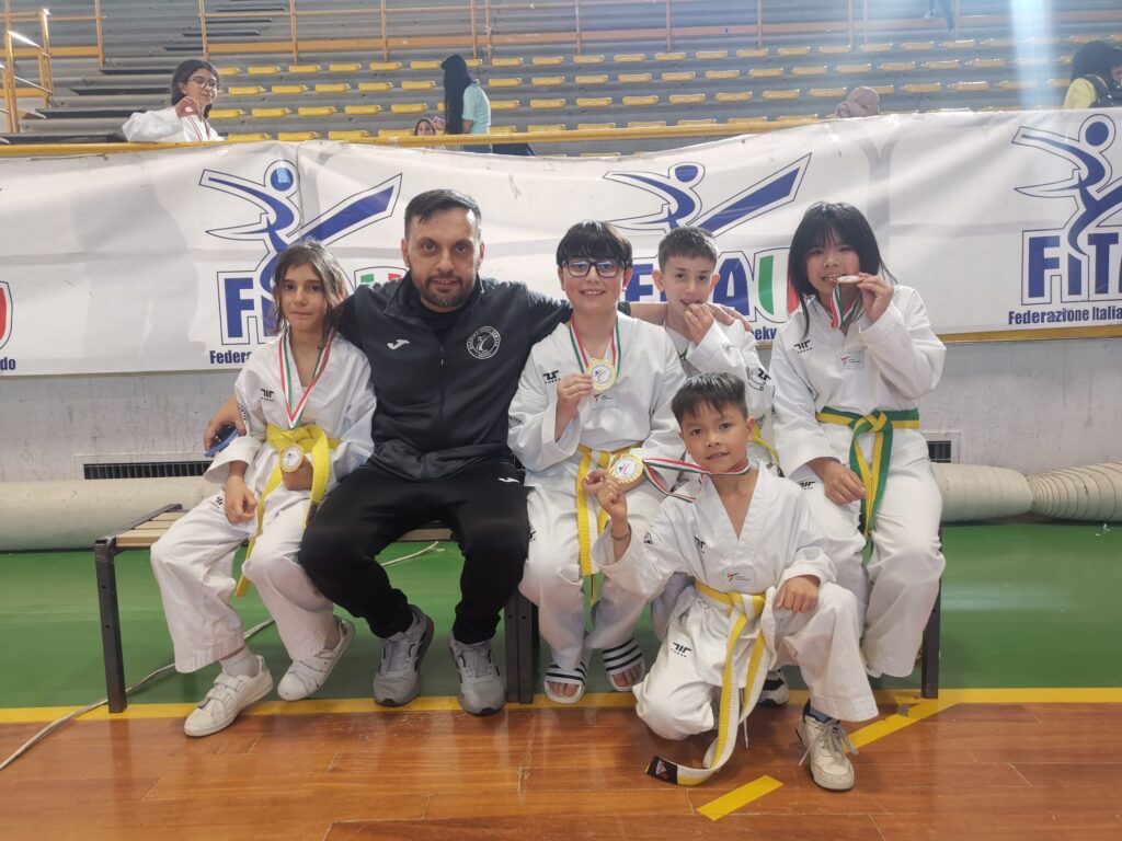 Academy sport center