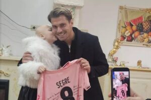 Alessia tifosa Palermo con Segre