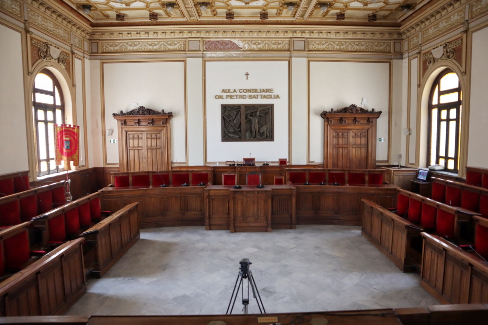 Aula Battaglia Consiglio Comunale vuota (6)