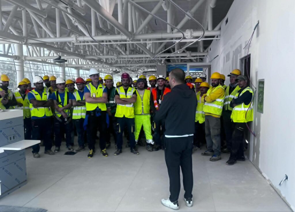 Cannizzaro incontra i lavoratori aeroporto Reggio Calabria