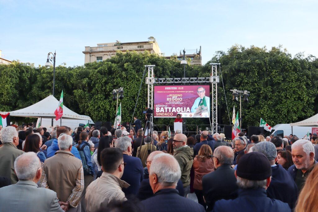 Comizio Mimmo Battaglia Piazza Duomo