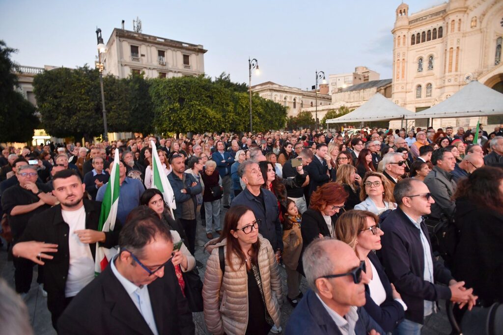 Comizio di chiusura Mimmo Battaglia