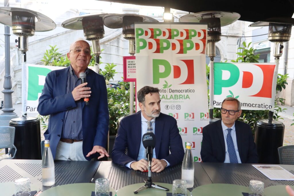 Conferenza PD con Alfieri