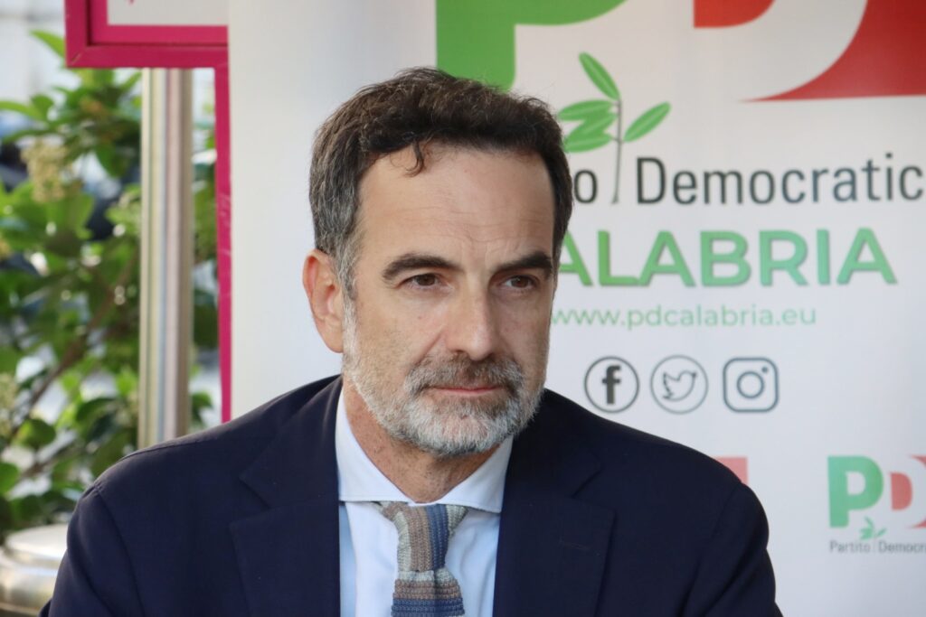 Conferenza PD con Alfieri