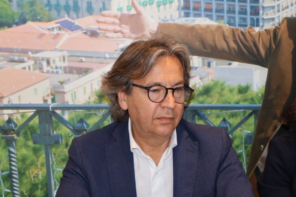 Consulenti strategici presentati da Scurria