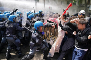 Corteo 1 maggio Torino scontri Askatasuna ProPal No Tav
