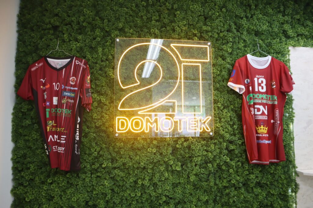 Domotek Azienda