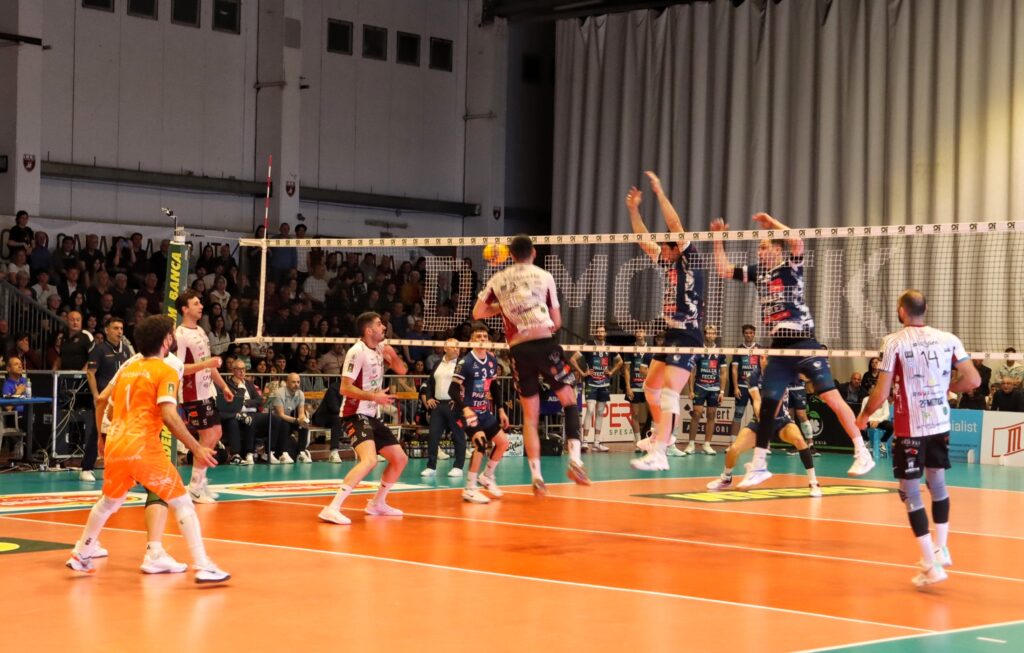Tifosi Domotek Volley PalaBenvenuti