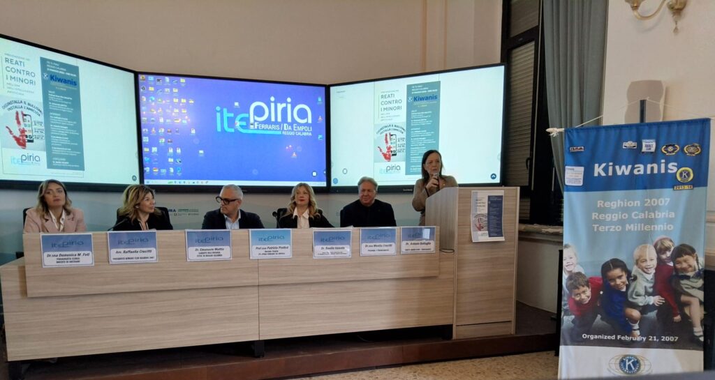 Kiwanis e ITE Piria contro Cyberbullismo