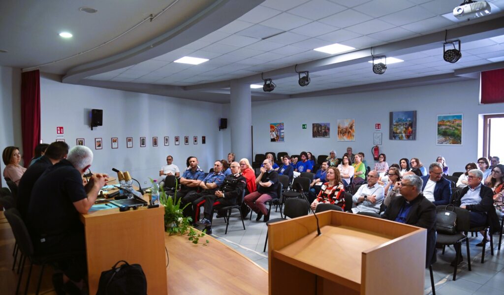 Like, identità e senso. Cosa cercano davvero i giovani