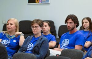 Like, identità e senso. Cosa cercano davvero i giovani