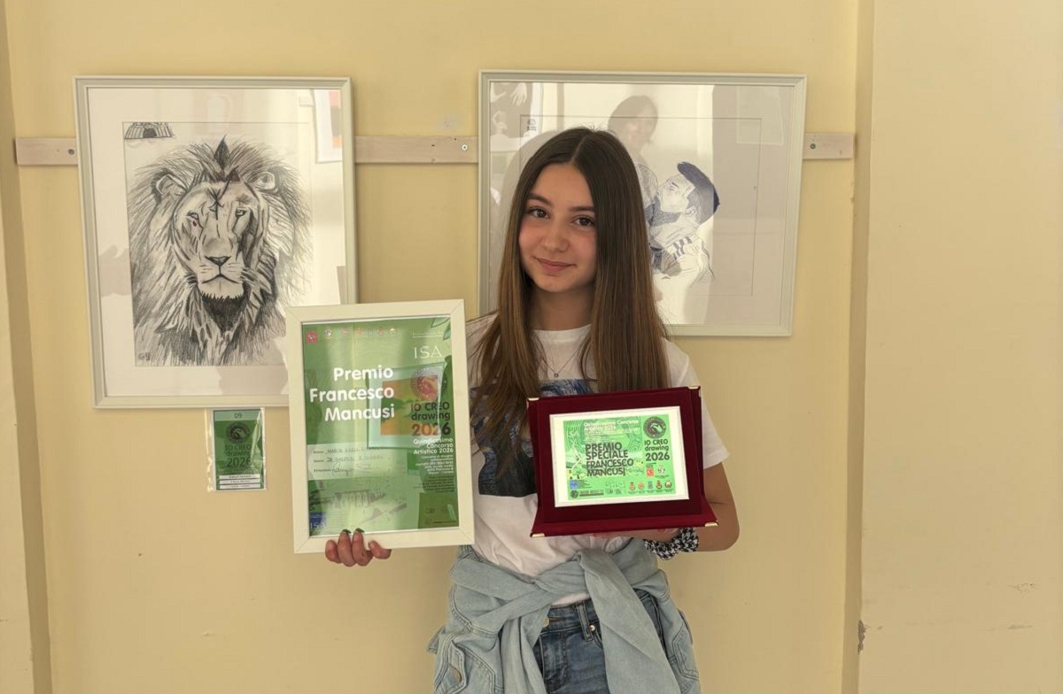 MARIA KAROL ENAPOLITI A IO CREO
